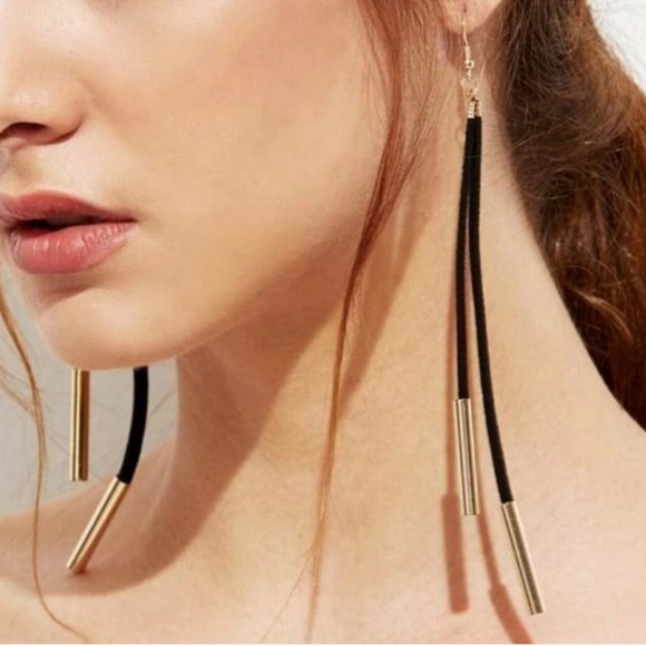 *Callie** Suede Cord Earrings - Picture 2 of 3